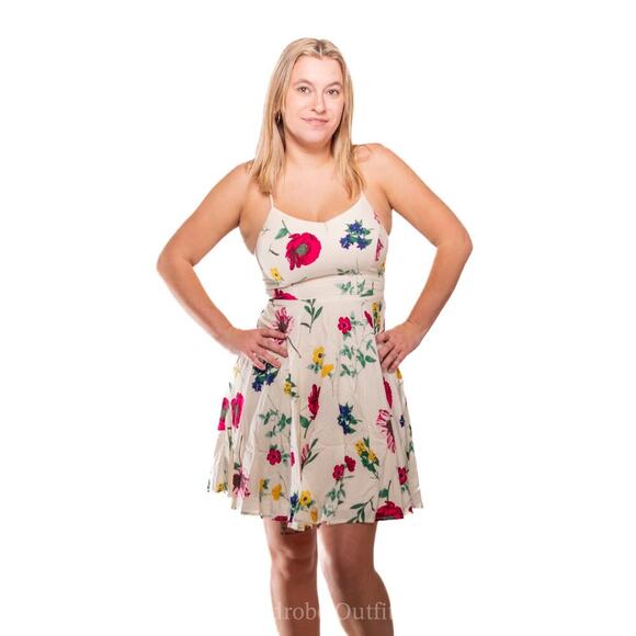 Old Navy Dresses & Skirts - Ditzy Floral Spring Dress